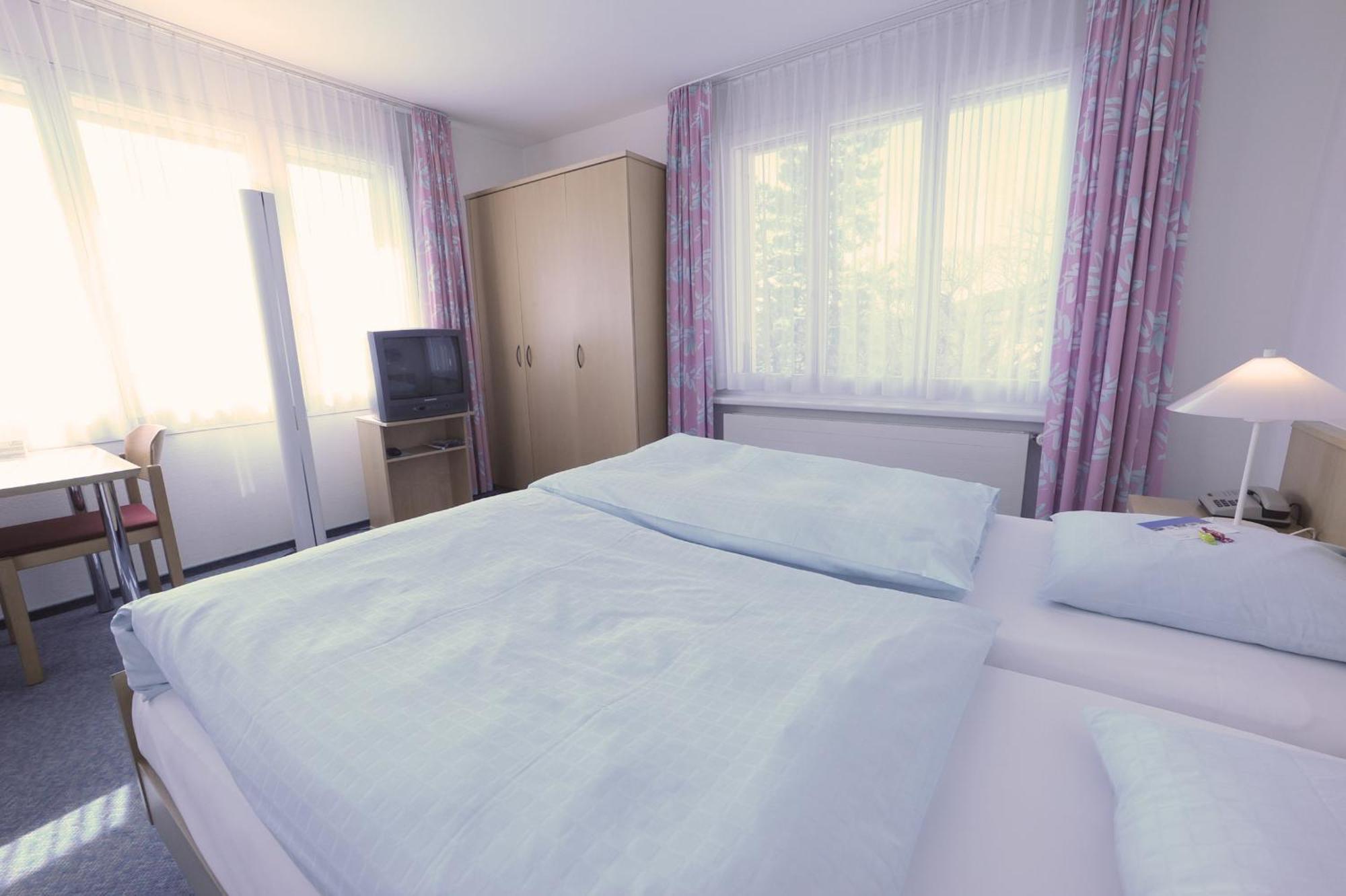 Hotel Laendli Oberägeri 客房 照片